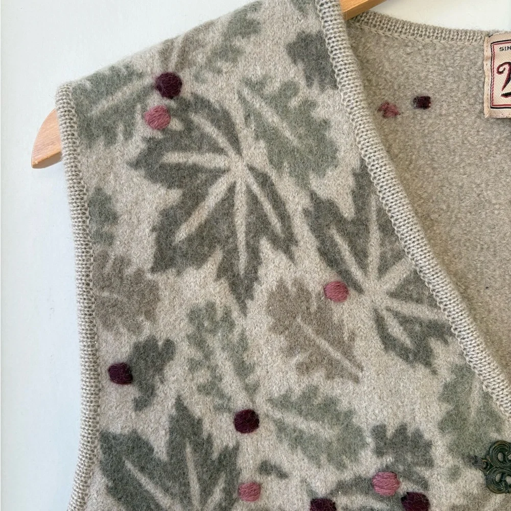 Woolrich 100% Wool Leaf Print Sweater Vest Rustic Cottagecore XL